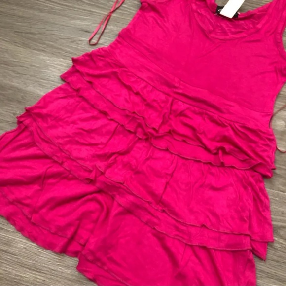 Ruffled Layered Tank Top - Picture 2 of 3